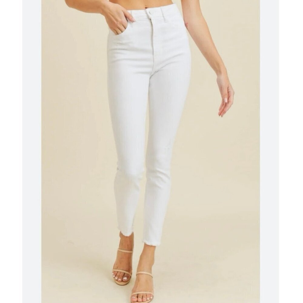 Just Black White Skinny Jeans Frayed Hem Women’s Size 29 High Rise Stretch Denim